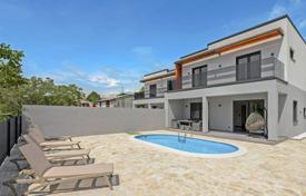 4 odalılar şehir içinde müstakil ev 130 m² Labin'da, Hırvatistan. 440,000 €