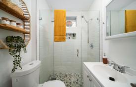 4 odalılar şehir içinde müstakil ev 135 m² Miami'de, Amerika Birleşik Devletleri. $565,000