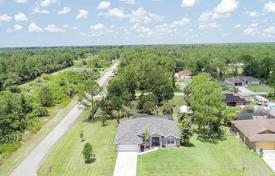 3 odalılar şehir içinde müstakil ev Lehigh Acres'da, Amerika Birleşik Devletleri. $498,000