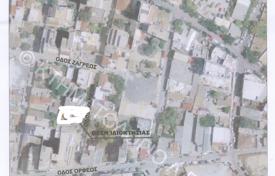 Arsa Atina'da, Yunanistan. 400,000 €