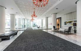 3 odalılar daire Etobicoke'de, Kanada. C$1,334,000