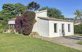 Villa – Cap d'Antibes, Antibes, Cote d'Azur (Fransız Rivierası),  Fransa. 1,890,000 €