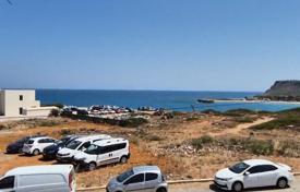 Arsa Girit'te, Yunanistan. 550,000 €