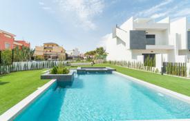 2 odalılar yazlık ev 74 m² Torrevieja'da, İspanya. 340,000 €