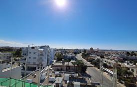 3 odalılar çatı dairesi Limasol'da, Kıbrıs. 430,000 €