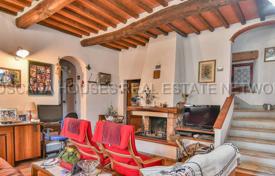 4 odalılar villa 260 m² Pienza'da, İtalya. 790,000 €
