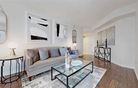 3 odalılar daire North York'da, Kanada. C$838,000