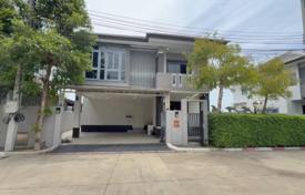 3 odalılar villa 247 m² Pattaya'da, Tayland. $238,000