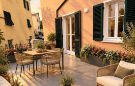 2 odalılar daire 90 m² Lucca'da, İtalya. 465,000 €