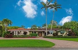 9 odalılar villa 337 m² Miami'de, Amerika Birleşik Devletleri. $928,000