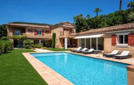 8 odalılar villa Grimaud'da, Fransa. 3,450,000 €