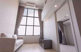 2 odalılar kondominyumda daireler Sathon'da, Tayland. $364,000