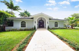 Villa – Coral Gables, Florida, Amerika Birleşik Devletleri. $1,699,000