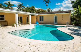 Villa – Miami, Florida, Amerika Birleşik Devletleri. $990,000