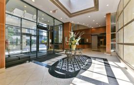 4 odalılar daire North York'da, Kanada. C$686,000