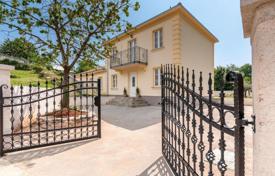 4 odalılar şehir içinde müstakil ev 130 m² Barban'da, Hırvatistan. 830,000 €