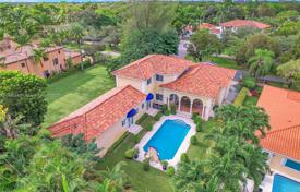 Şehir içinde müstakil ev – Coral Gables, Florida, Amerika Birleşik Devletleri. $3,400,000