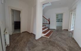 5 odalılar villa 359 m² Beylikdüzü'de, Türkiye. $349,000