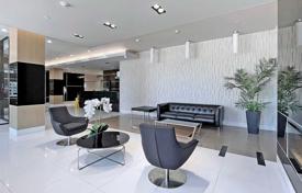 2 odalılar daire North York'da, Kanada. C$750,000