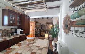 4 odalılar şehir içinde müstakil ev 151 m² Sibenik'da, Hırvatistan. 450,000 €