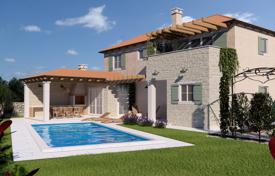 4 odalılar şehir içinde müstakil ev 162 m² Žminj'da, Hırvatistan. 550,000 €