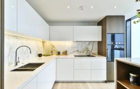 1 odalılar daire 75 m² Londra'da, Birleşik Krallık. £945,000