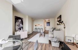 2 odalılar daire Bay Street'da, Kanada. C$829,000