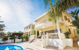 5 odalılar villa Larnaca (city)'da, Kıbrıs. 4,700 € haftalık