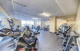 6 odalılar daire Etobicoke'de, Kanada. C$762,000