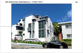 Şehir içinde müstakil ev – Miami sahili, Florida, Amerika Birleşik Devletleri. $1,400,000