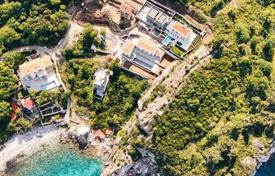 Arsa Reževići'de, Karadağ. 286,000 €