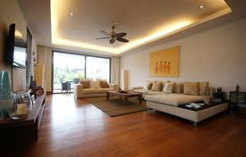 4 odalılar kondominyumda daireler 241 m² Sa Khu'da, Tayland. $581,000