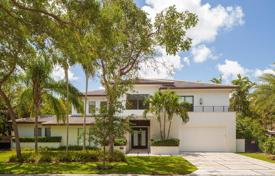 7 odalılar villa 635 m² Miami'de, Amerika Birleşik Devletleri. $2,850,000