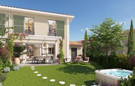 New residential complex with villas Cogolin'da, Fransa. Min.483,000 €