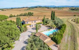 19 odalılar köşk 482 m² Montepulciano'da, İtalya. 2,700,000 €