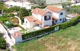 7 odalılar villa 200 m² Mora'da, Yunanistan. 320,000 €