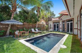 Villa – Miami, Florida, Amerika Birleşik Devletleri. 1,289,000 €
