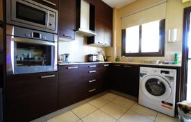 3 odalılar konak Larnaca (city)'da, Kıbrıs. 280,000 €