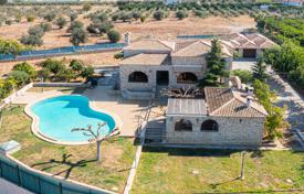 4 odalılar villa 420 m² Mora'da, Yunanistan. 1,250,000 €