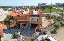 3 odalılar şehir içinde müstakil ev 280 m² Isthmia'da, Yunanistan. 300,000 €