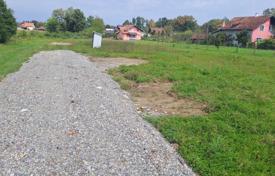 Arsa Zagrebskaia zhupaniia'da, Hırvatistan. 120,000 €