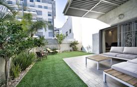 Yazlık ev – Netanya, Center District, İsrail. $865,000