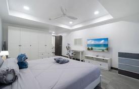 2 odalılar çatı dairesi 143 m² Phuket Town'da, Tayland. $715,000
