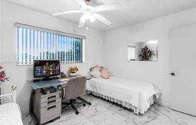 2 odalılar kondominyumda daireler 92 m² Miami'de, Amerika Birleşik Devletleri. $314,000