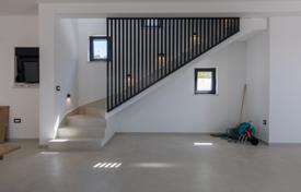 4 odalılar şehir içinde müstakil ev 133 m² Murter'de, Hırvatistan. 599,000 €