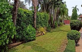 3 odalılar villa 400 m² Pattaya'da, Tayland. $636,000
