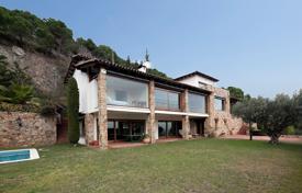 Villa – Premià de Dalt, Katalonya, İspanya. 6,100 € haftalık