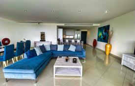 3 odalılar çatı dairesi 264 m² Choeng Thale'de, Tayland. $775,000