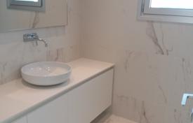 4 odalılar yazlık ev 374 m² Agios Tychonas'da, Kıbrıs. 5,500,000 €
