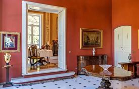 37 odalılar villa Novi Ligure'de, İtalya. 2,490,000 €
